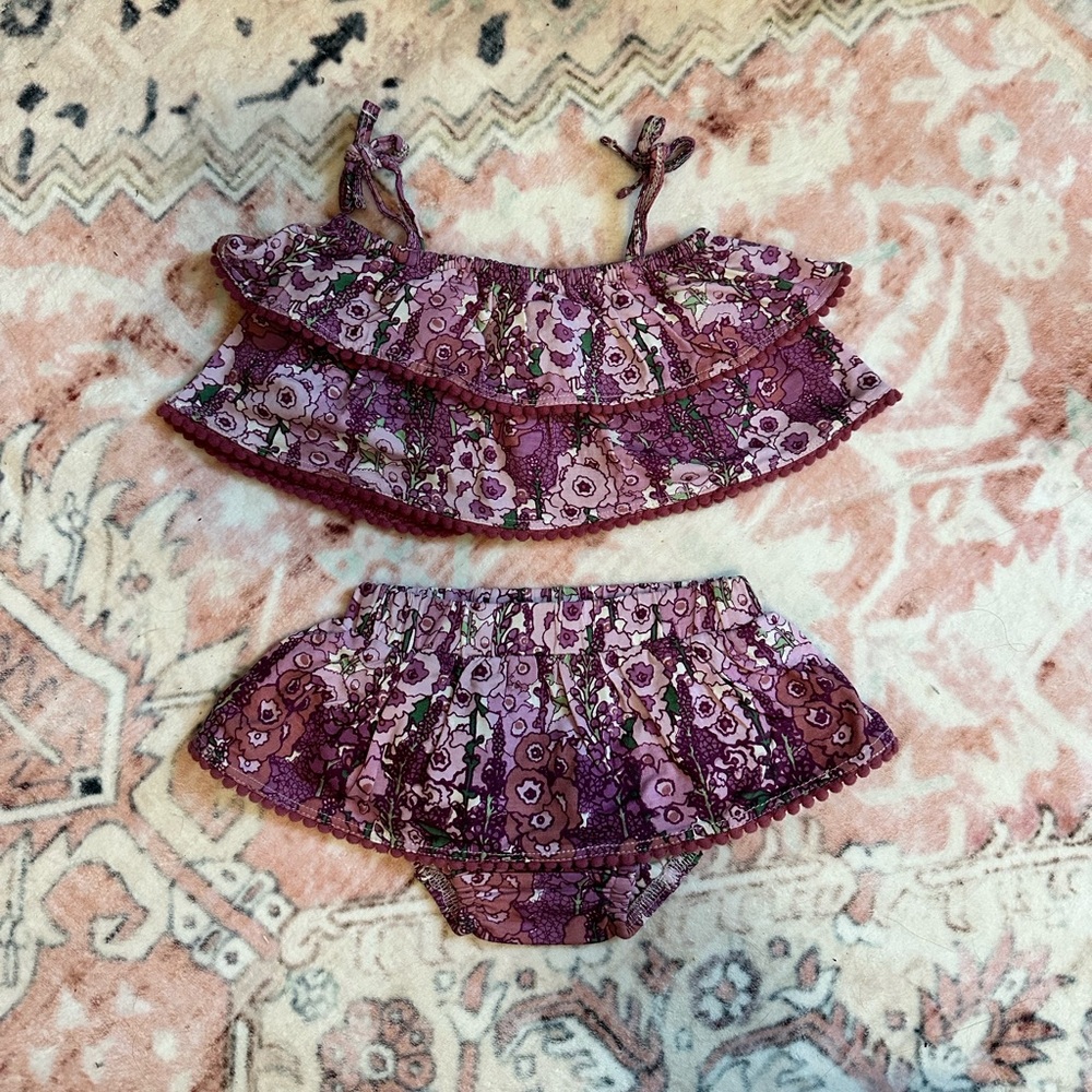 Kate Quinn sunsuit diaper set